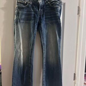 Miss Me Flare Jeans in Faded Blue